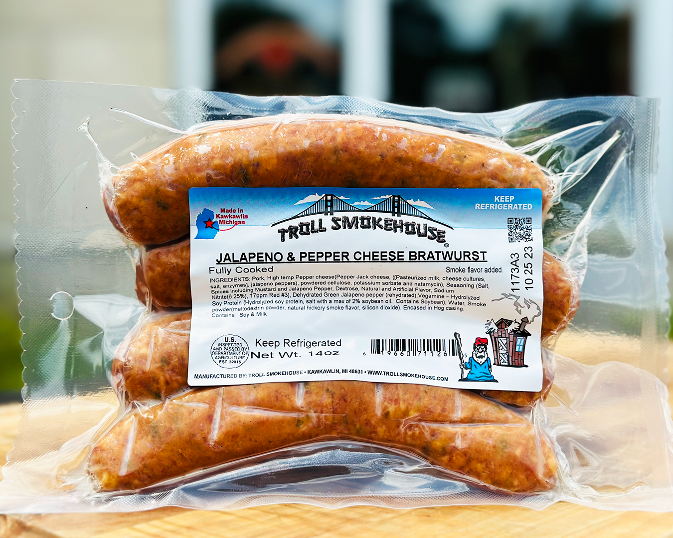 Troll Smokehouse Jalapeno Cheddar Brat 8/14oz