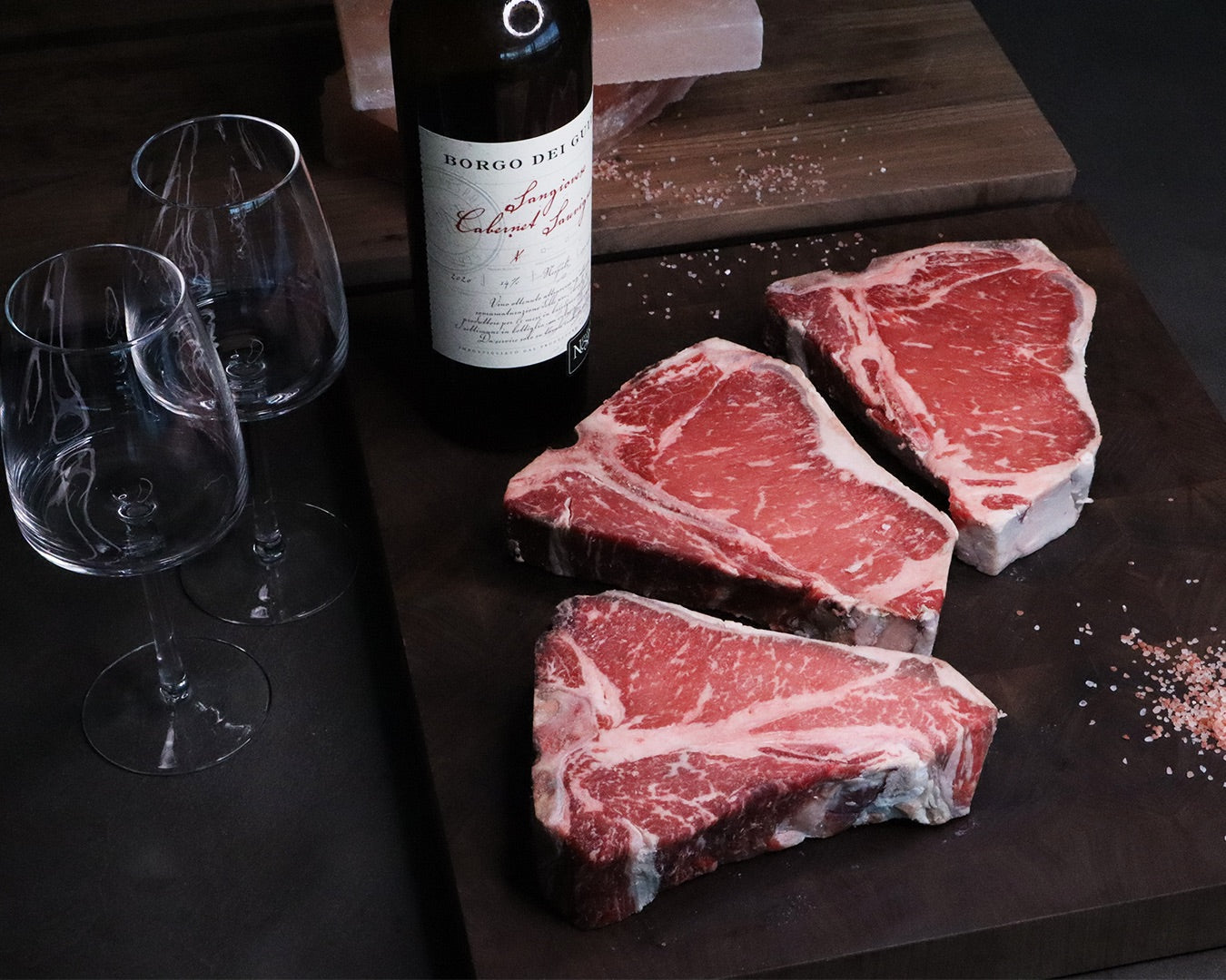 ❤️ Valentine’s Day Edition – 30‑Day Wine‑Aged 28 oz T‑Bone